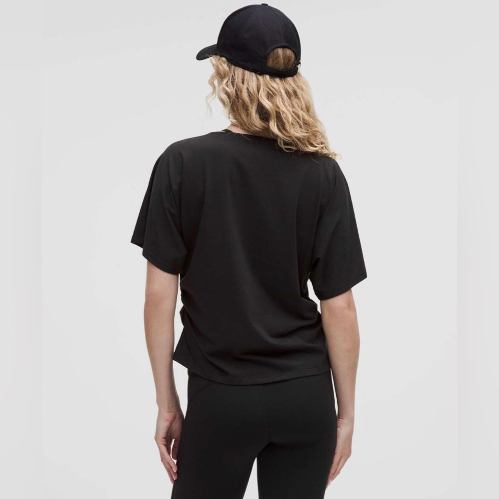 Lululemon Organic Cotton Ruched-Sides T-Shirt - Picture 5 of 8